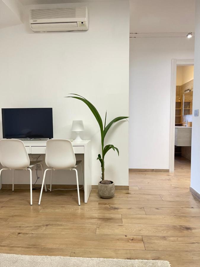 Green Home Rome Bagian luar foto